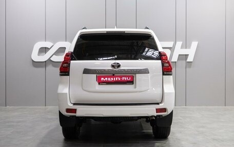 Toyota Land Cruiser Prado 150 рестайлинг 2, 2021 год, 6 249 000 рублей, 4 фотография