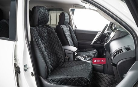 Toyota Land Cruiser Prado 150 рестайлинг 2, 2021 год, 6 249 000 рублей, 8 фотография