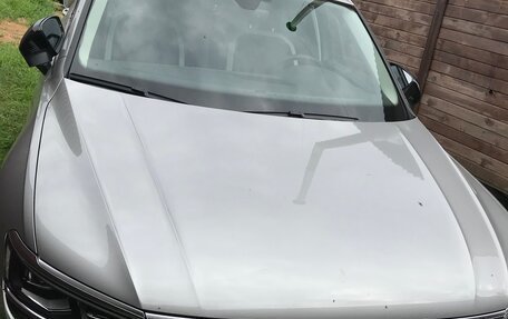 Volkswagen Tiguan II, 2020 год, 2 750 000 рублей, 1 фотография