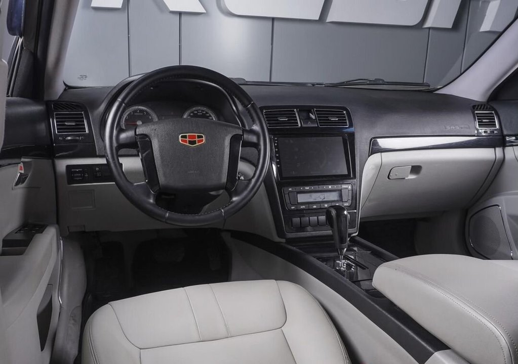 Geely Emgrand EC8, 2013 год, 729 000 рублей, 6 фотография