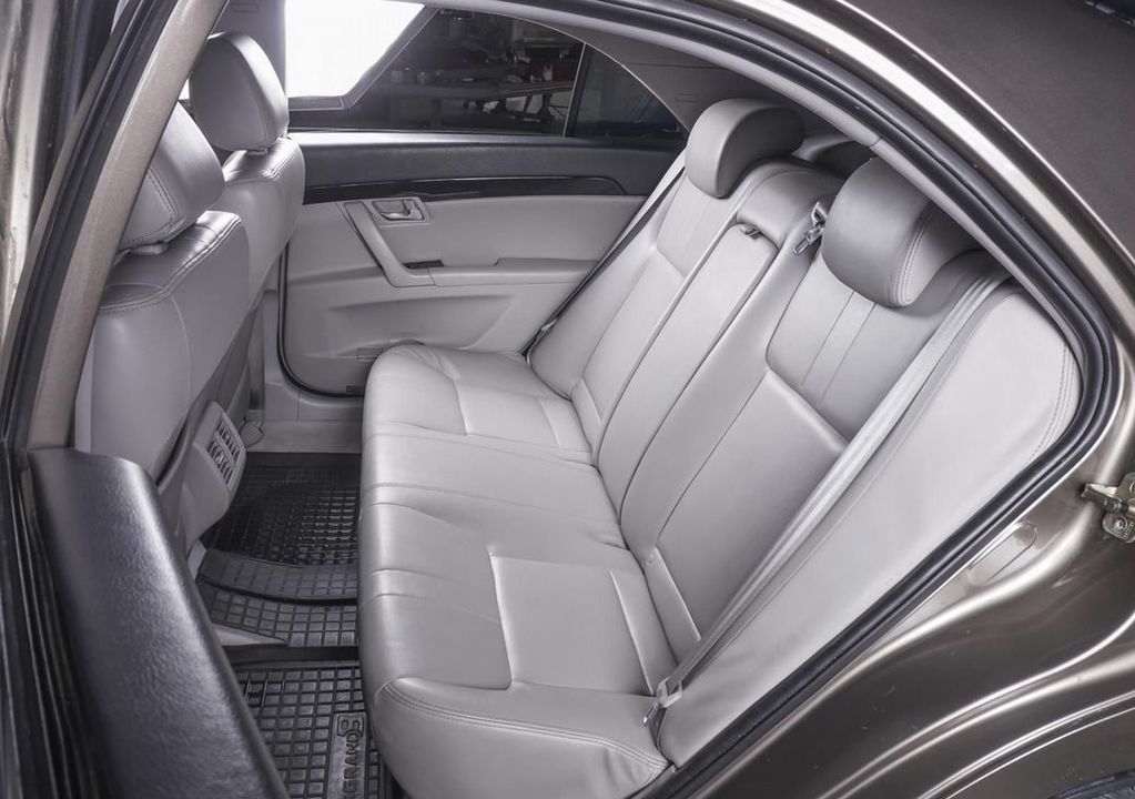 Geely Emgrand EC8, 2013 год, 729 000 рублей, 9 фотография