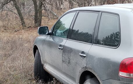 Volkswagen Touareg III, 2002 год, 700 000 рублей, 7 фотография