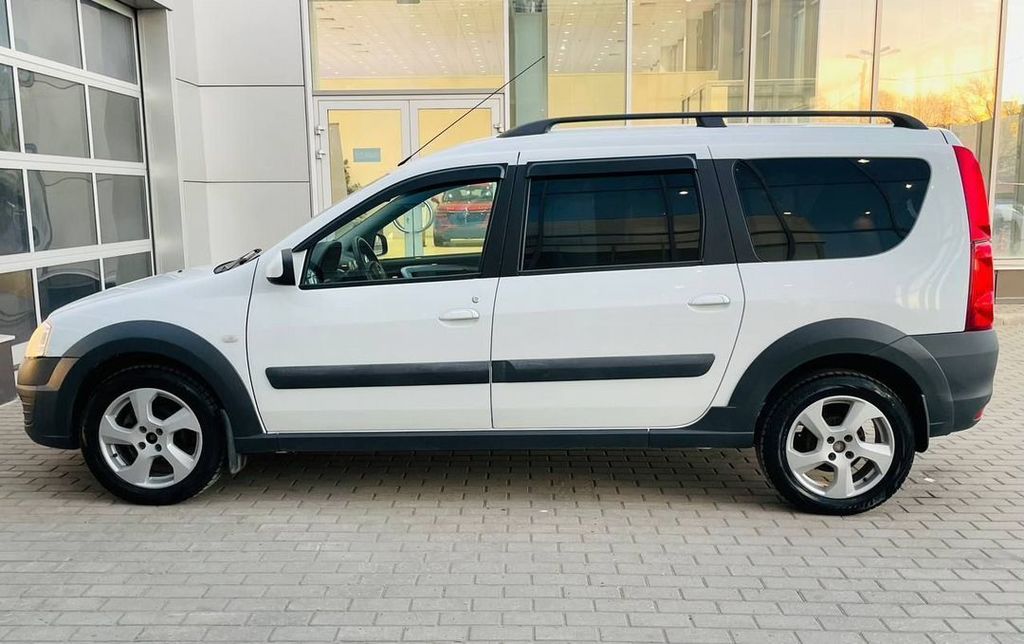ВАЗ (LADA) Largus Cross, 2018 год, 859 000 рублей, 8 фотография