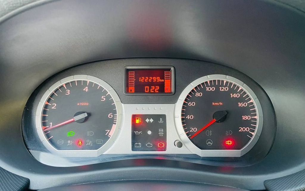 ВАЗ (LADA) Largus Cross, 2018 год, 859 000 рублей, 12 фотография