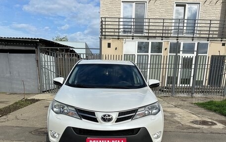 Toyota RAV4, 2014 год, 2 300 000 рублей, 1 фотография