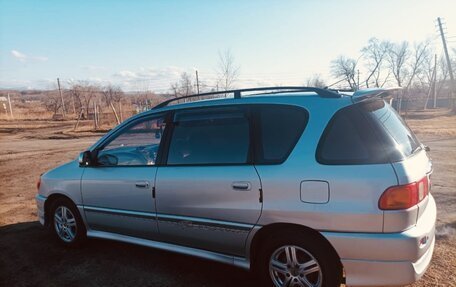Toyota Ipsum II, 1997 год, 520 000 рублей, 4 фотография