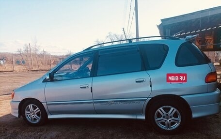 Toyota Ipsum II, 1997 год, 520 000 рублей, 7 фотография