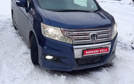 Honda Stepwgn IV, 2011 год, 1 550 000 рублей, 1 фотография