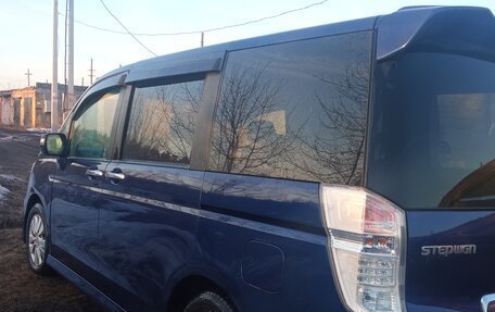 Honda Stepwgn IV, 2011 год, 1 550 000 рублей, 6 фотография