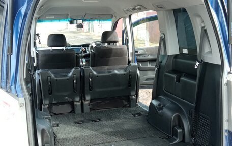 Honda Stepwgn IV, 2011 год, 1 550 000 рублей, 12 фотография