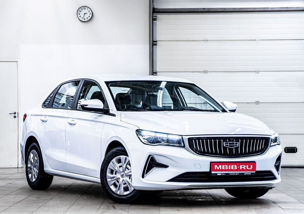 Geely Emgrand, 2024 год, 1 770 990 рублей, 2 фотография