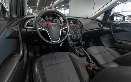 Opel Astra J, 2014 год, 845 000 рублей, 8 фотография
