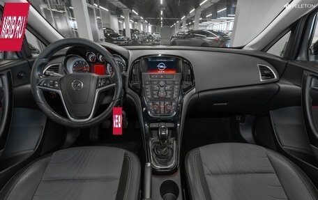 Opel Astra J, 2014 год, 845 000 рублей, 9 фотография