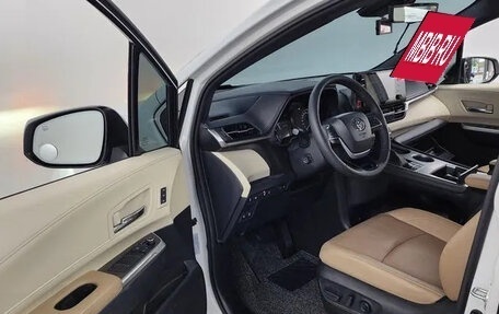 Toyota Sienna, 2021 год, 5 520 000 рублей, 14 фотография
