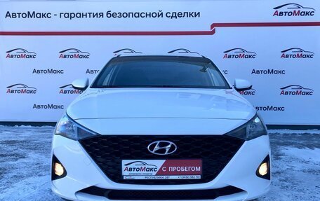 Hyundai Solaris II рестайлинг, 2021 год, 1 685 000 рублей, 2 фотография