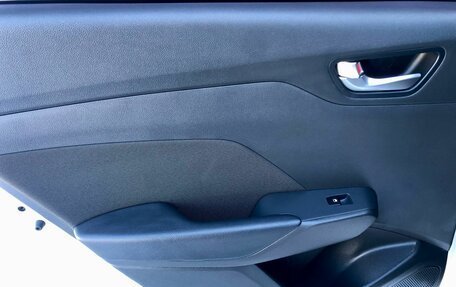 Hyundai Solaris II рестайлинг, 2021 год, 1 685 000 рублей, 18 фотография