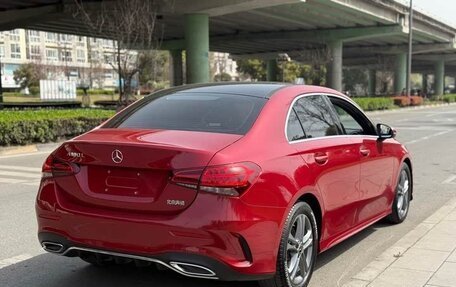 Mercedes-Benz A-Класс, 2021 год, 1 980 000 рублей, 4 фотография