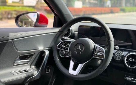 Mercedes-Benz A-Класс, 2021 год, 1 980 000 рублей, 11 фотография