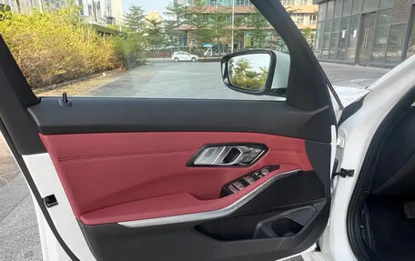 BMW 3 серия, 2022 год, 3 333 010 рублей, 7 фотография