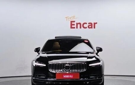 Volvo S90 II рестайлинг, 2021 год, 3 399 000 рублей, 1 фотография