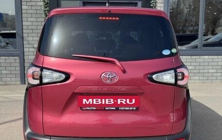 Toyota Sienta II, 2016 год, 1 700 000 рублей, 6 фотография