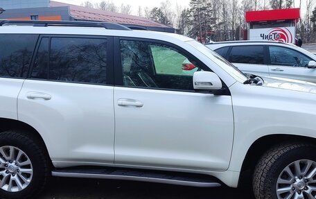 Toyota Land Cruiser Prado 150 рестайлинг 2, 2016 год, 3 100 000 рублей, 5 фотография