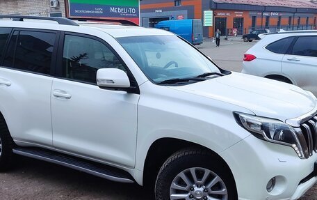 Toyota Land Cruiser Prado 150 рестайлинг 2, 2016 год, 3 100 000 рублей, 4 фотография