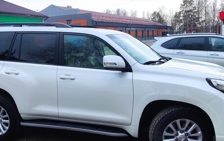 Toyota Land Cruiser Prado 150 рестайлинг 2, 2016 год, 3 100 000 рублей, 6 фотография
