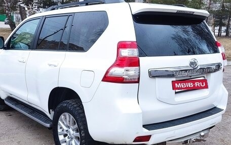 Toyota Land Cruiser Prado 150 рестайлинг 2, 2016 год, 3 100 000 рублей, 9 фотография