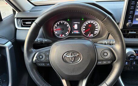 Toyota RAV4, 2021 год, 3 450 000 рублей, 19 фотография