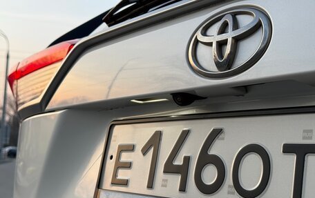 Toyota RAV4, 2021 год, 3 450 000 рублей, 24 фотография