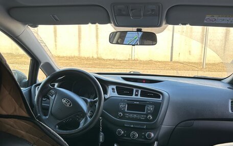 KIA cee'd III, 2014 год, 890 000 рублей, 17 фотография