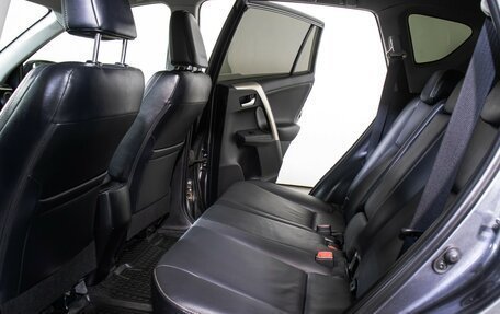 Toyota RAV4, 2015 год, 1 947 000 рублей, 12 фотография