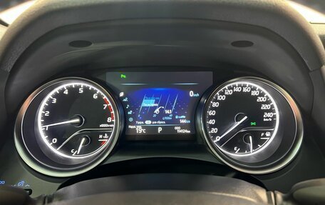 Toyota Camry, 2019 год, 2 890 000 рублей, 13 фотография