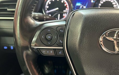 Toyota Camry, 2019 год, 2 890 000 рублей, 18 фотография