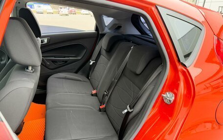 Ford Fiesta, 2015 год, 885 000 рублей, 9 фотография