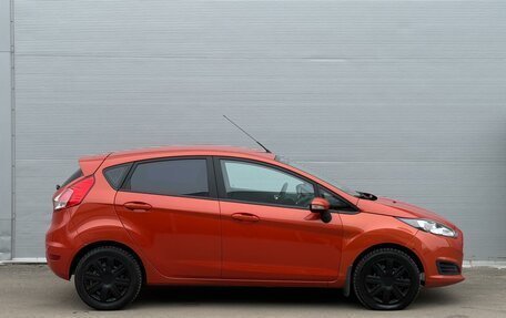 Ford Fiesta, 2015 год, 885 000 рублей, 5 фотография