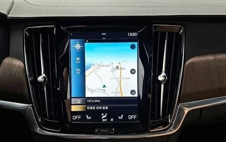 Volvo S90 II рестайлинг, 2021 год, 3 399 000 рублей, 15 фотография