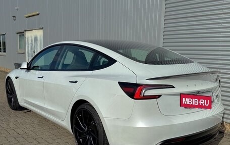 Tesla Model 3 I, 2025 год, 5 740 000 рублей, 8 фотография
