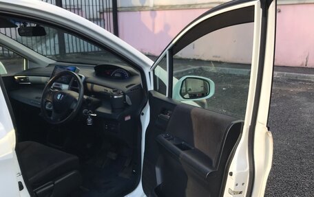 Honda Freed I, 2010 год, 1 300 000 рублей, 18 фотография