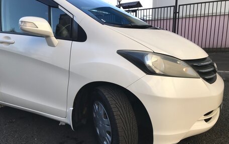 Honda Freed I, 2010 год, 1 300 000 рублей, 19 фотография