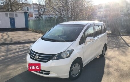Honda Freed I, 2010 год, 1 300 000 рублей, 4 фотография