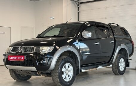 Mitsubishi L200 IV рестайлинг, 2013 год, 1 300 000 рублей, 1 фотография