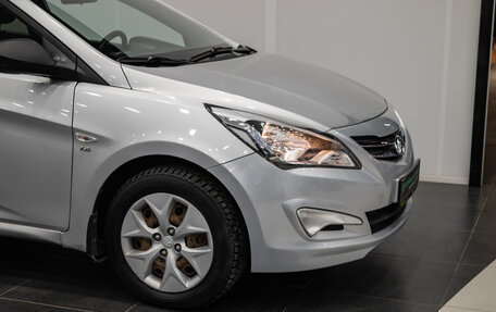 Hyundai Solaris II рестайлинг, 2015 год, 885 000 рублей, 5 фотография