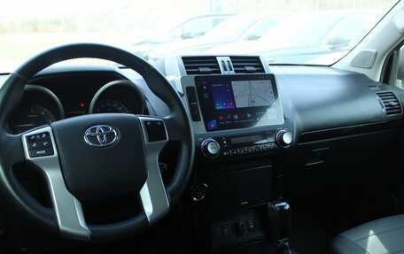 Toyota Land Cruiser Prado 150 рестайлинг 2, 2015 год, 3 900 000 рублей, 6 фотография