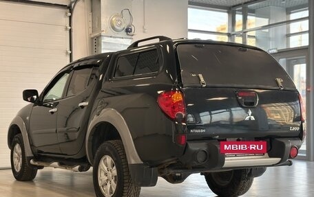 Mitsubishi L200 IV рестайлинг, 2013 год, 1 300 000 рублей, 7 фотография