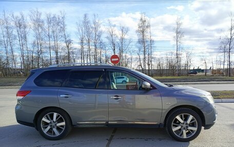 Nissan Pathfinder, 2014 год, 1 380 001 рублей, 5 фотография