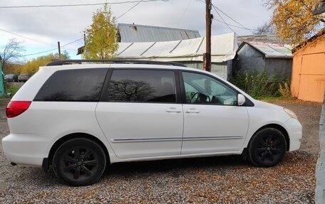 Toyota Sienna II рестайлинг, 2005 год, 1 400 000 рублей, 3 фотография
