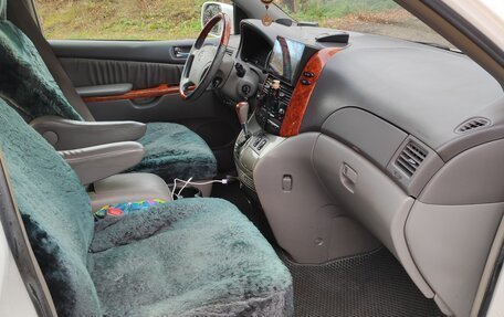 Toyota Sienna II рестайлинг, 2005 год, 1 400 000 рублей, 8 фотография