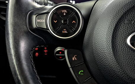 KIA Soul II рестайлинг, 2019 год, 1 860 000 рублей, 30 фотография